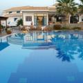 Hotel Oasis - Кипарисия