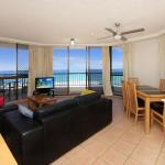 2 brm Oceanfront Apartment