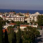 Hotel And Sea