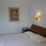 Paradise Inn - Guestroom