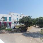 Ostria Hotel and Apartments, Andros